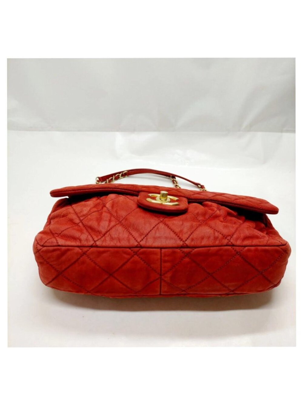 Authentic Chanel Quilted Flap Bag Red Leather Gold Chain Shoulder Bag Luxury - Picture 8 of 16